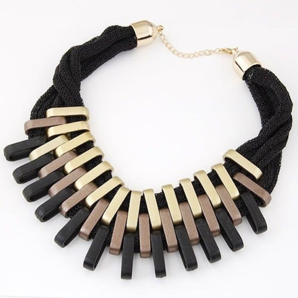 Multilayer Geometric Statement Necklace
